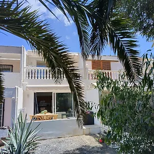 apartment-residencia-carabela.in-canary-islands.com/